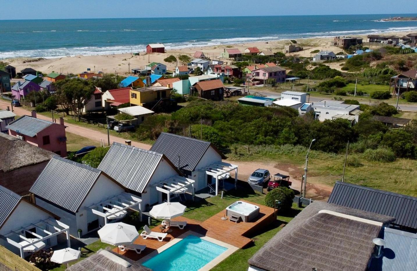 Kanaloah Lodge&Cabins Punta Del Diablo Bagian luar foto